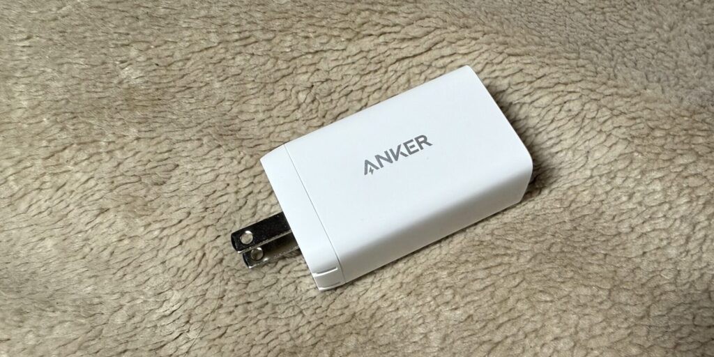 アンカーの 充電器